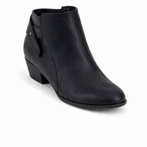 Madden Girl Black Ankle Boots Boomerang Style Size 11 Low Heel Booties